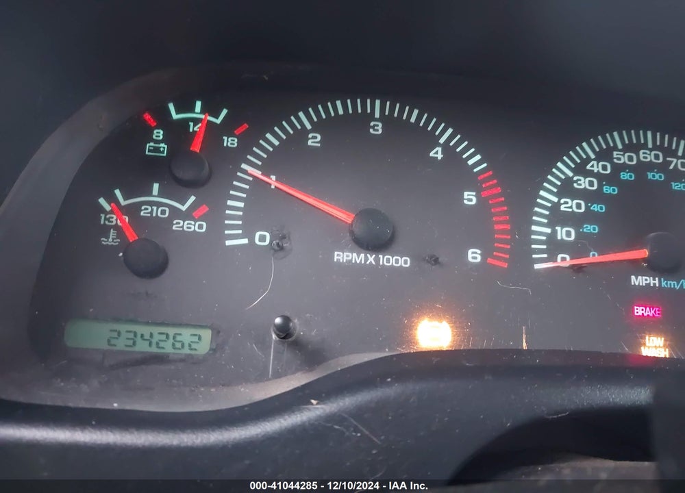 1998 DODGE DURANGO SLT VIN: 1B4HS28Y3WF217385