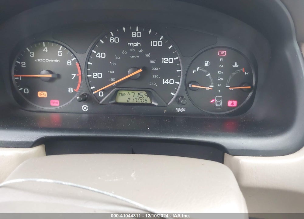 2000 HONDA ACCORD 2.3 LX VIN: 1HGCG5648YA027308