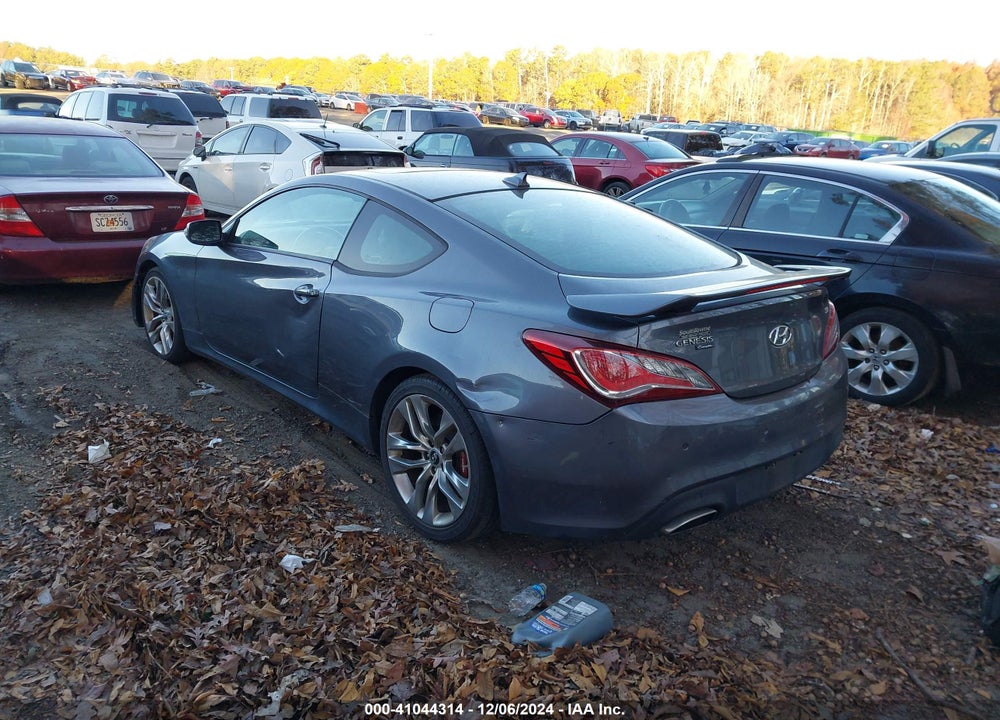 2016 HYUNDAI GENESIS 3.8 ULTIMATE VIN: KMHHU6KJ1GU133865