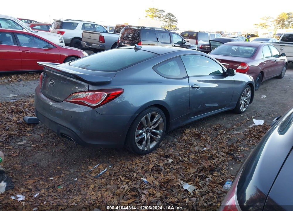 2016 HYUNDAI GENESIS 3.8 ULTIMATE VIN: KMHHU6KJ1GU133865