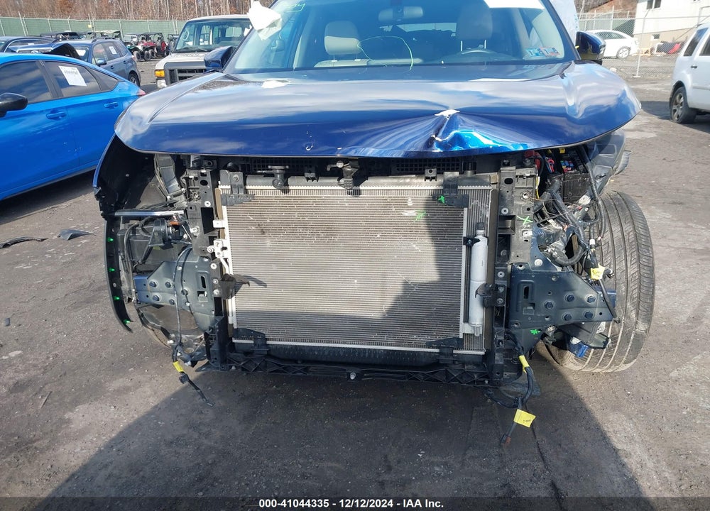 2022 NISSAN PATHFINDER SV 4WD VIN: 5N1DR3BC1NC247982