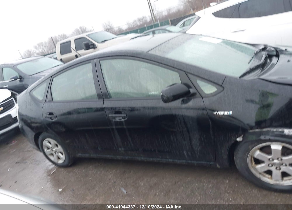 2008 TOYOTA PRIUS VIN: JTDKB20UX83360548