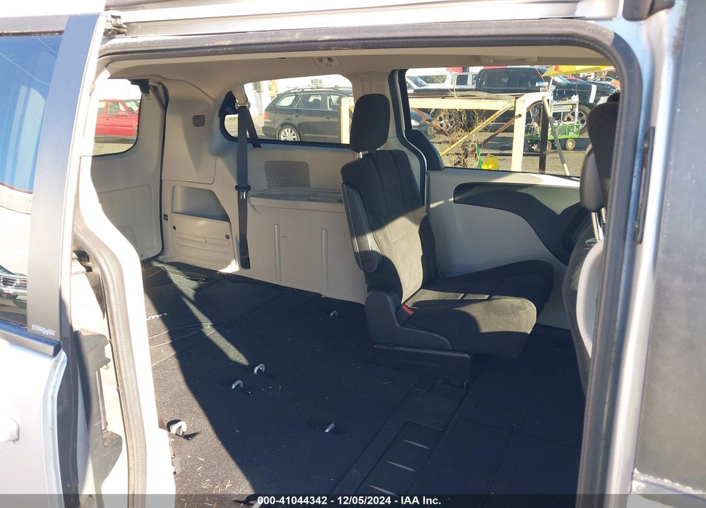 2012 DODGE GRAND CARAVAN SXT VIN: 2C4RDGCG7CR179970
