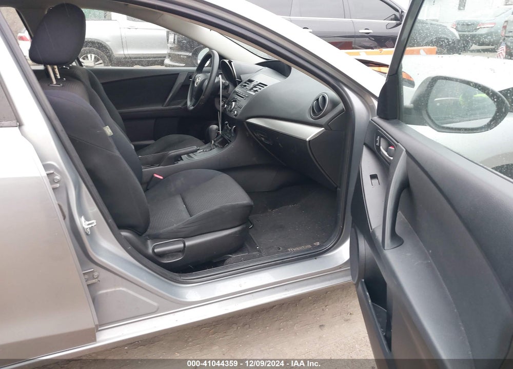 2012 MAZDA 3 I SPORT VIN: JM1BL1UG1C1572979