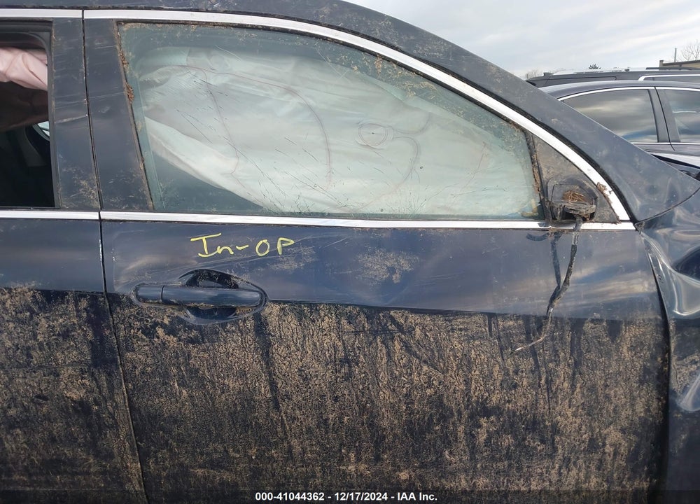 2015 CHEVROLET EQUINOX VIN: 2GNALAEK5F6195323