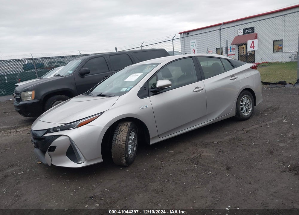 2017 TOYOTA PRIUS PRIME VIN: JTDKARFP1H3002946