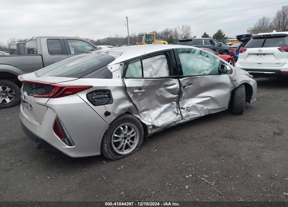2017 TOYOTA PRIUS PRIME VIN: JTDKARFP1H3002946