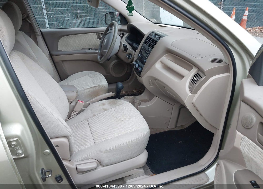2007 KIA SPORTAGE LX VIN: KNDJF724077426767