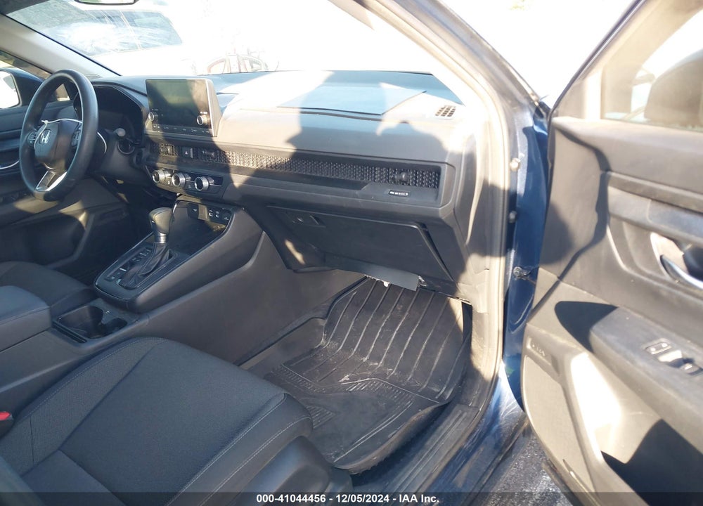 2024 HONDA CR-V EX 2WD VIN: 2HKRS3H42RH306532