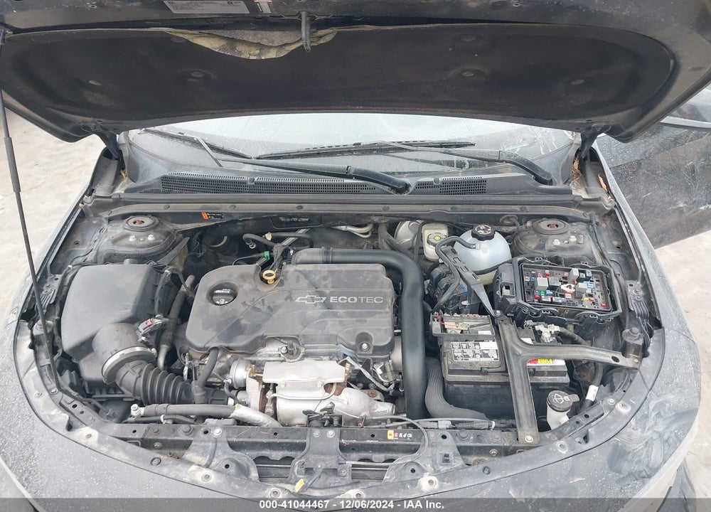 2018 CHEVROLET MALIBU LT VIN: 1G1ZD5ST4JF161295