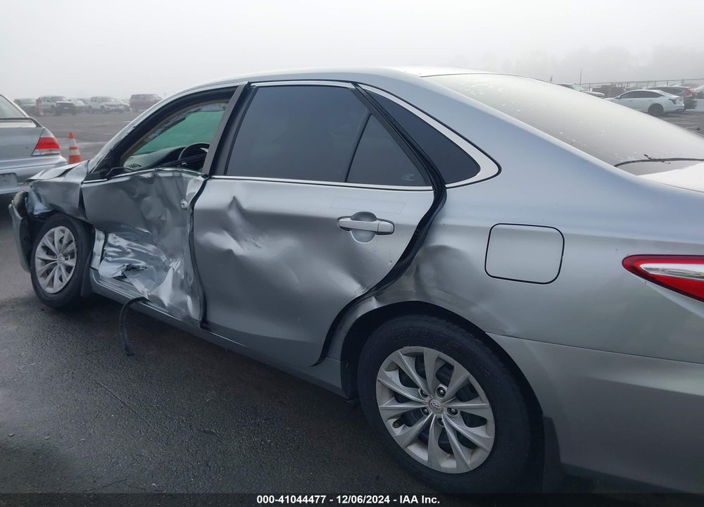 2015 TOYOTA CAMRY LE VIN: 4T4BF1FK2FR486299