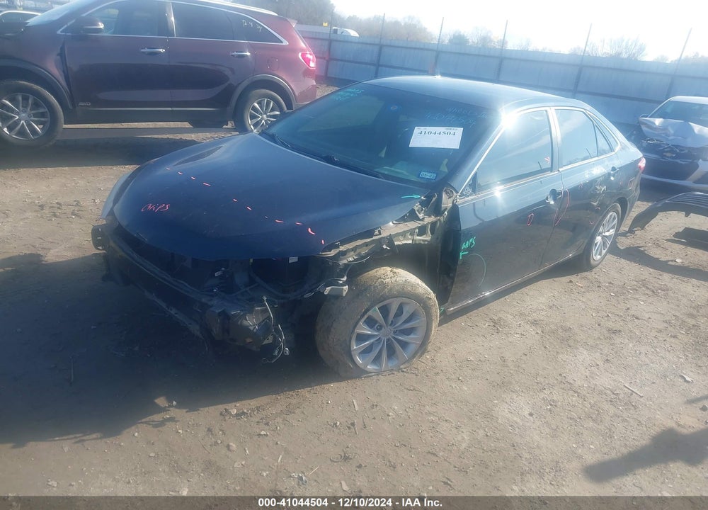 2016 TOYOTA CAMRY LE VIN: 4T4BF1FK0GR557551