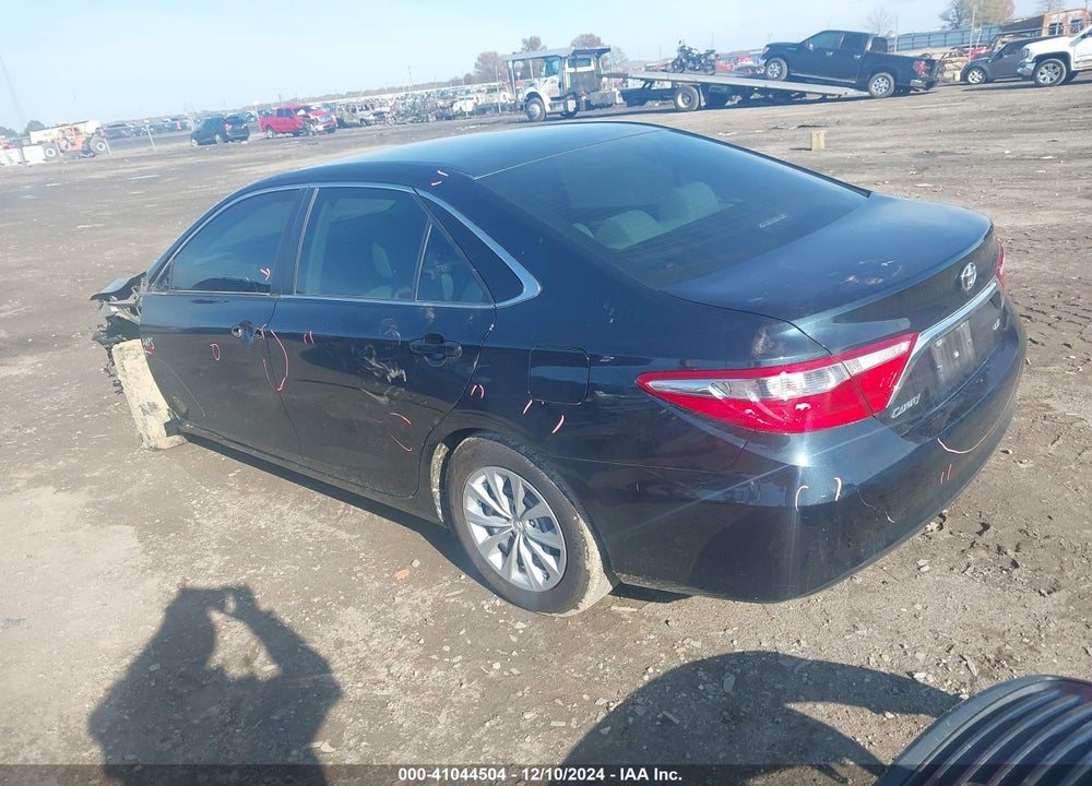 2016 TOYOTA CAMRY LE VIN: 4T4BF1FK0GR557551