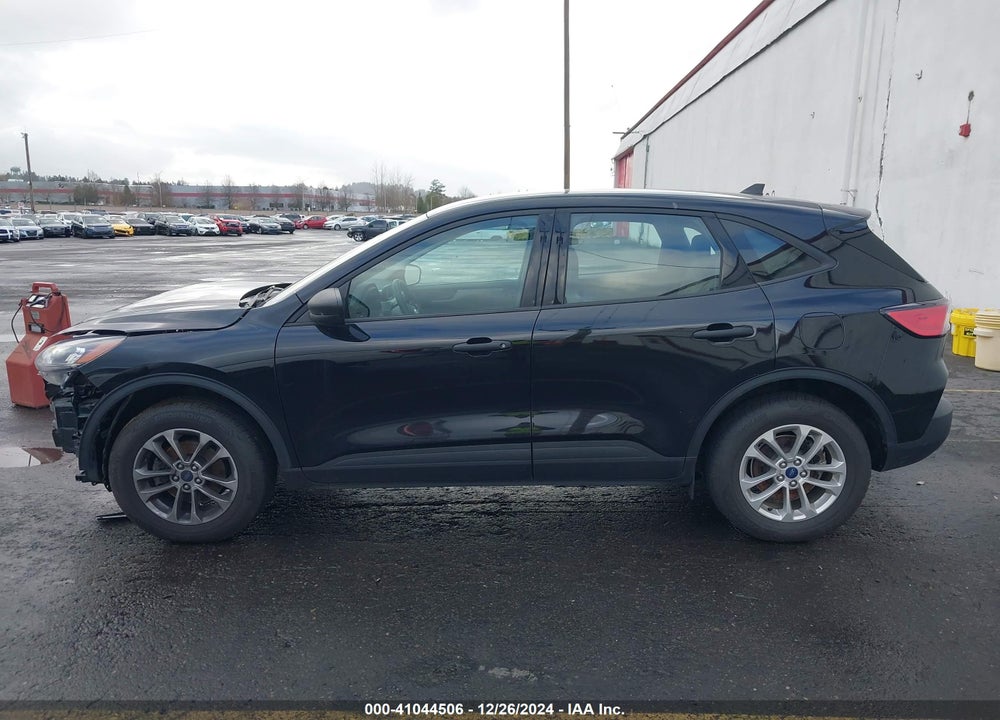 2022 FORD ESCAPE S VIN: 1FMCU9F66NUB56380