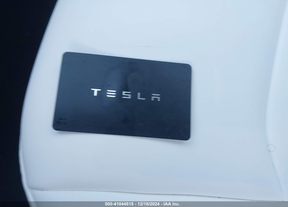 2022 TESLA MODEL Y LONG RANGE DUAL MOTOR ALL-WHEEL DRIVE VIN: 7SAYGDEE8NF534630