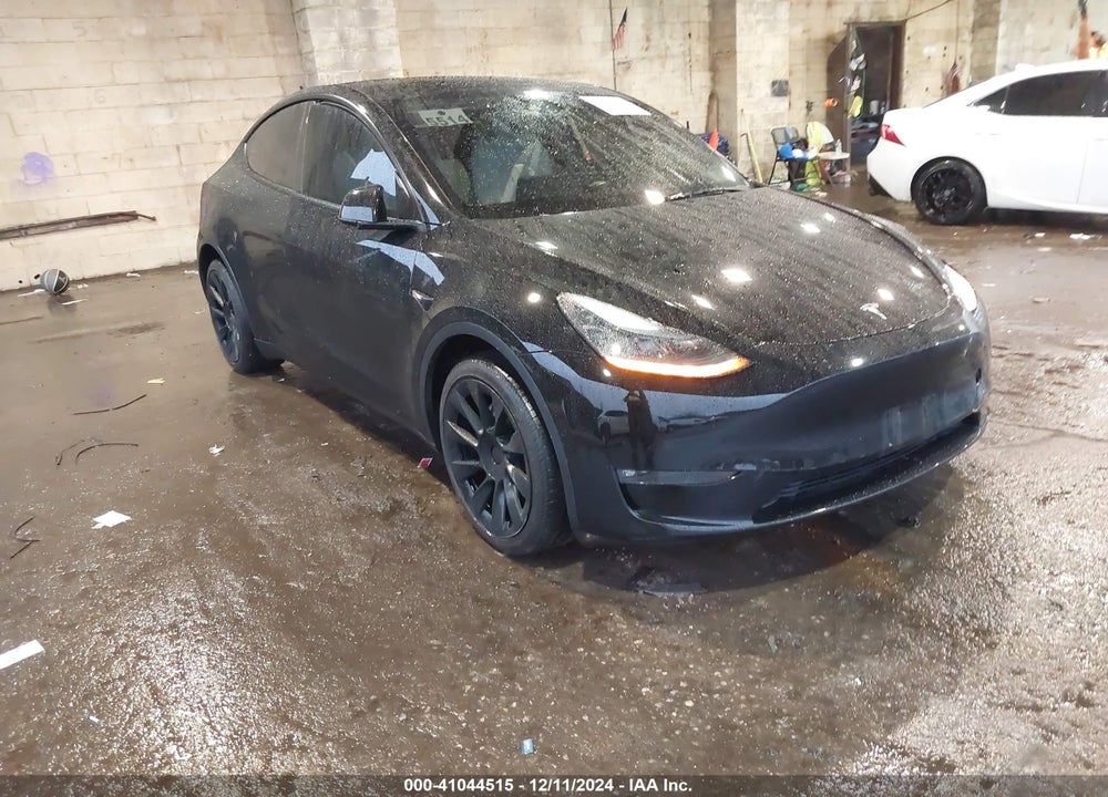 2022 TESLA MODEL Y LONG RANGE DUAL MOTOR ALL-WHEEL DRIVE VIN: 7SAYGDEE8NF534630