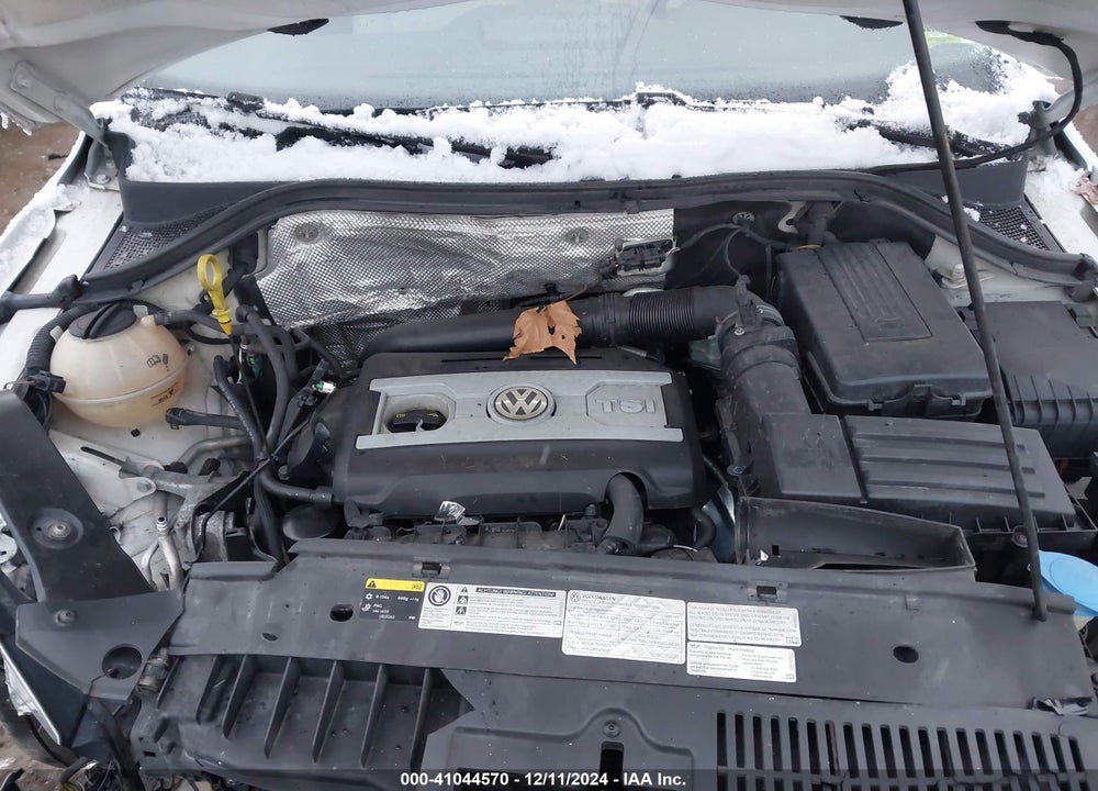 2017 VOLKSWAGEN TIGUAN 2.0T SEL VIN: WVGWV7AX2HW503422