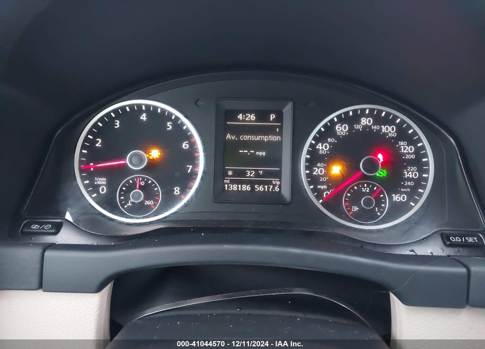 2017 VOLKSWAGEN TIGUAN 2.0T SEL VIN: WVGWV7AX2HW503422