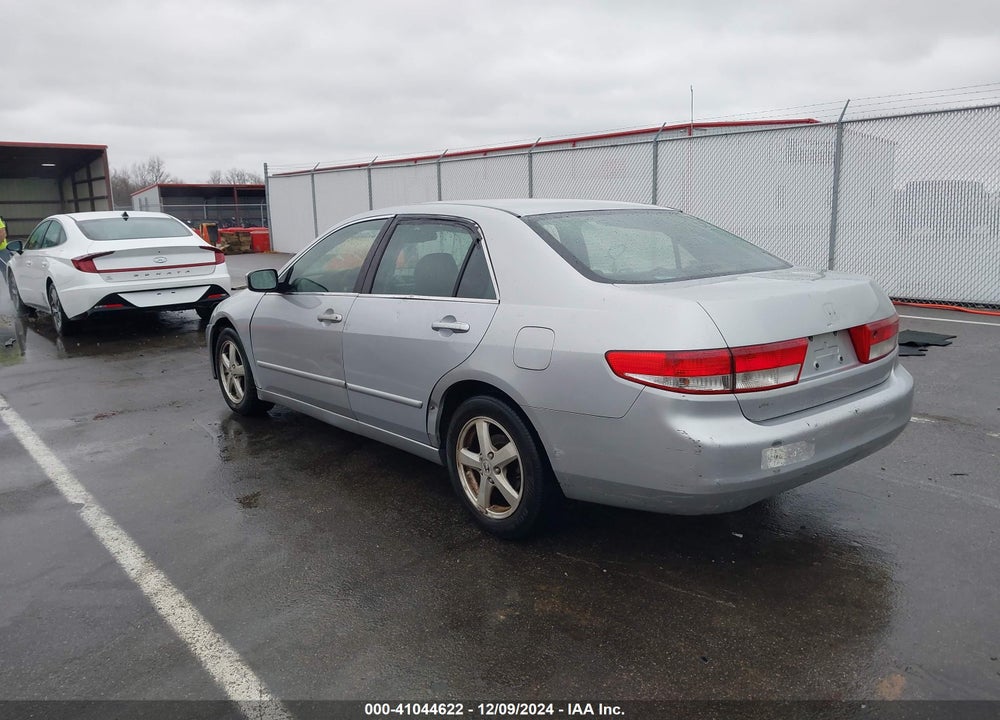 2003 HONDA ACCORD 2.4 EX VIN: JHMCM56693C043344