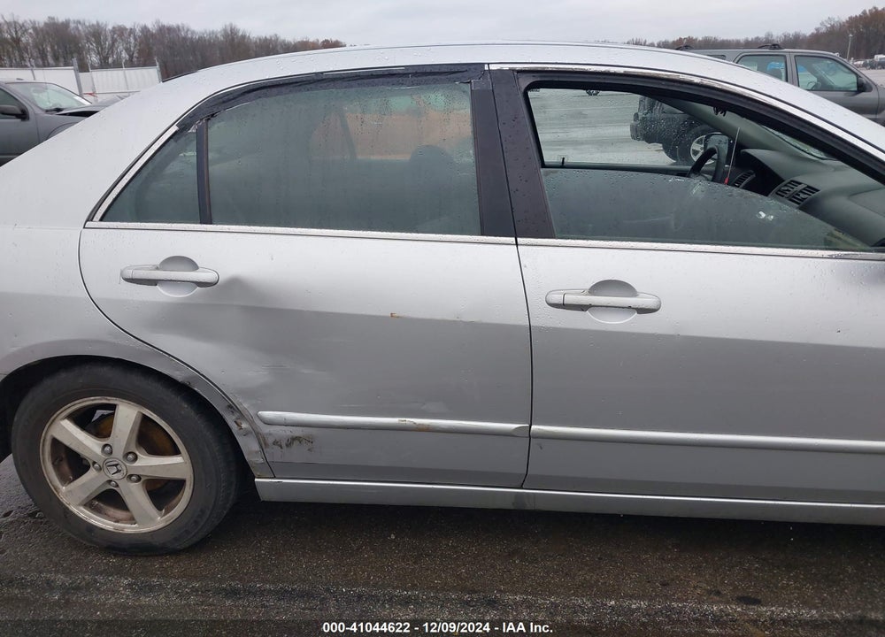 2003 HONDA ACCORD 2.4 EX VIN: JHMCM56693C043344