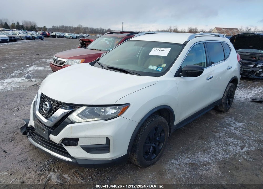 2017 NISSAN ROGUE S VIN: JN8AT2MV0HW000462