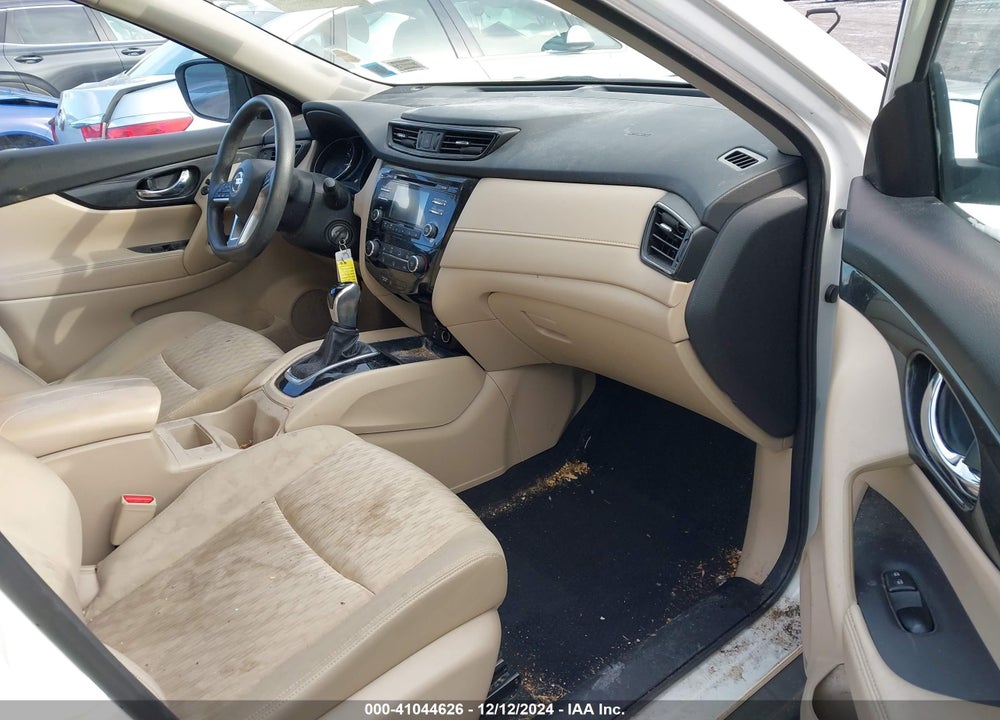 2017 NISSAN ROGUE S VIN: JN8AT2MV0HW000462
