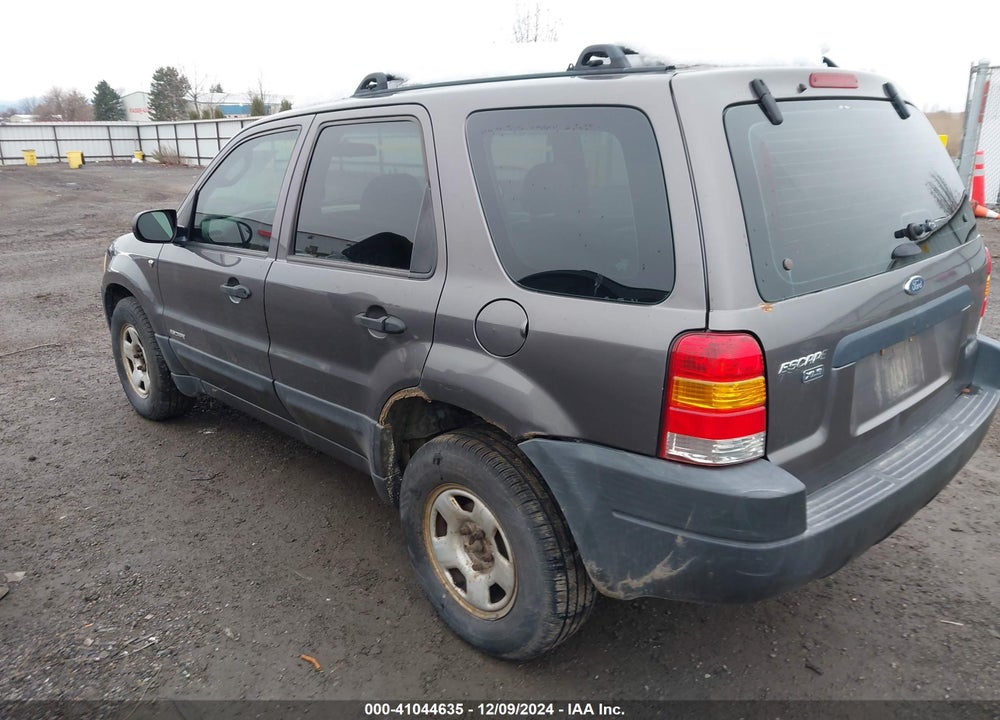2002 FORD ESCAPE XLS VIN: 1FMYU02142KD50392