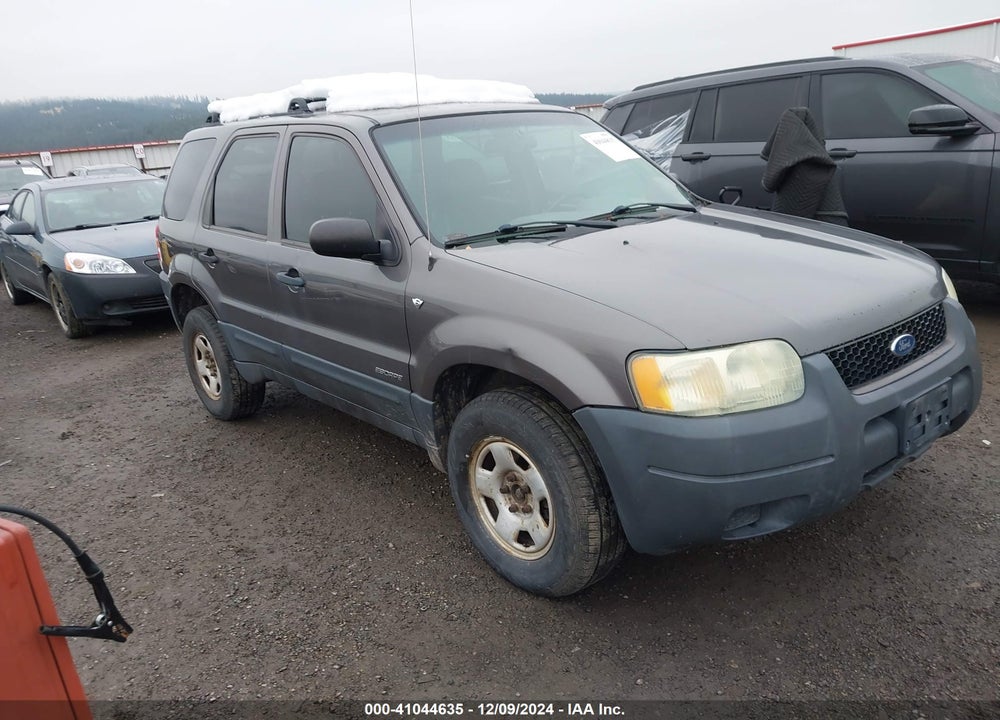 2002 FORD ESCAPE XLS VIN: 1FMYU02142KD50392