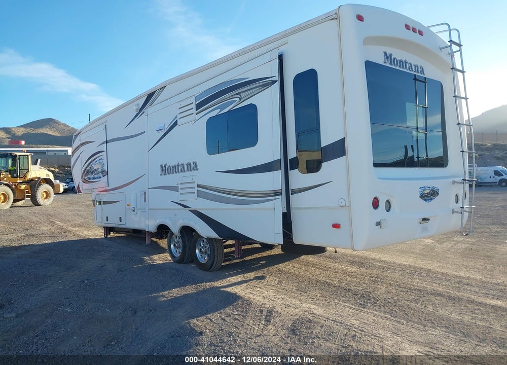 2014 KEYSTONE MONTANA VIN: 4YDF31025E4700215
