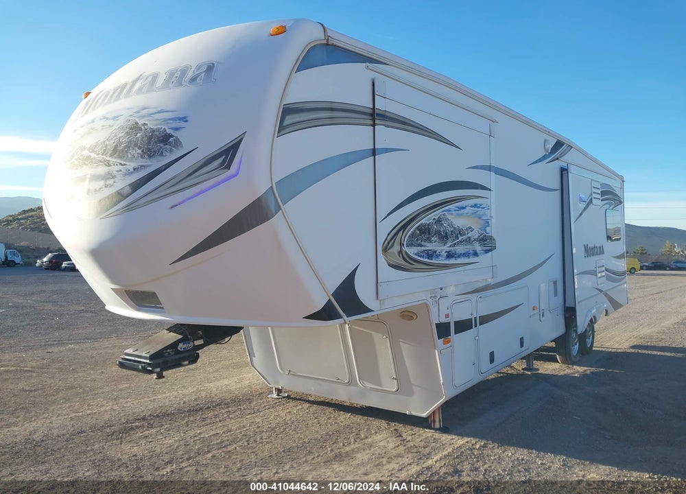 2014 KEYSTONE MONTANA VIN: 4YDF31025E4700215