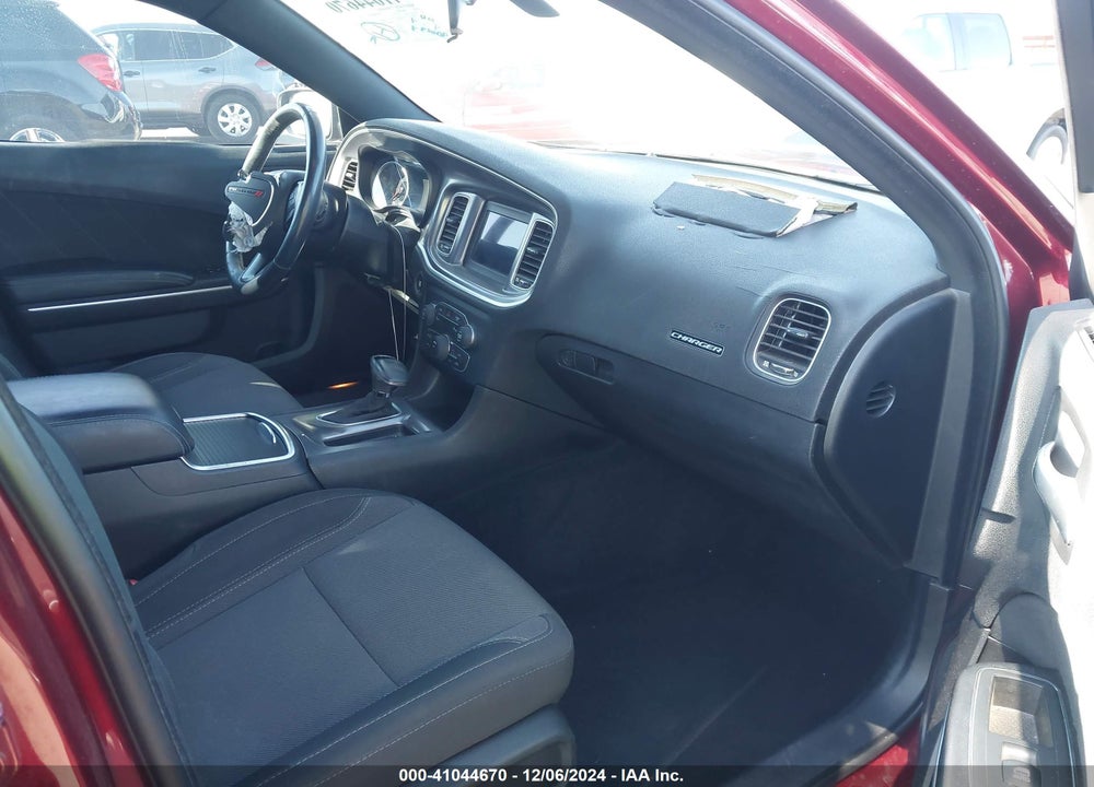 2019 DODGE CHARGER SXT RWD VIN: 2C3CDXBG5KH636372