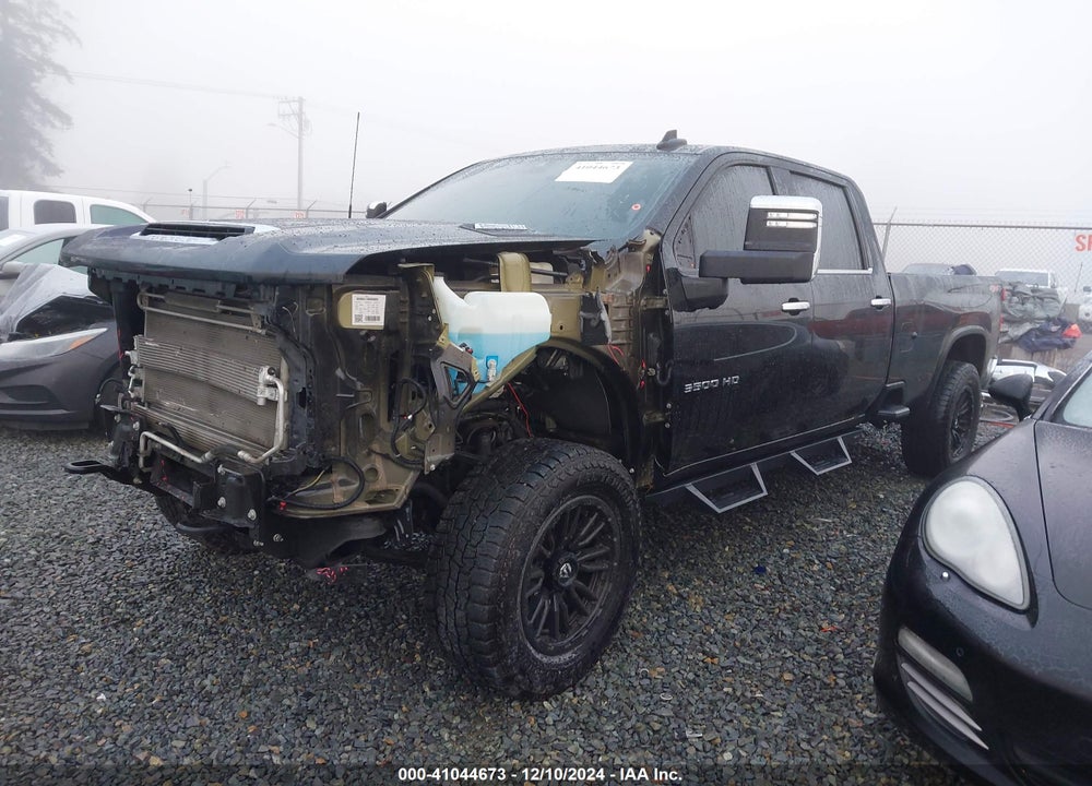 2024 CHEVROLET SILVERADO 3500HD 4WD  LONG BED LTZ VIN: 1GC4YUEY1RF127009