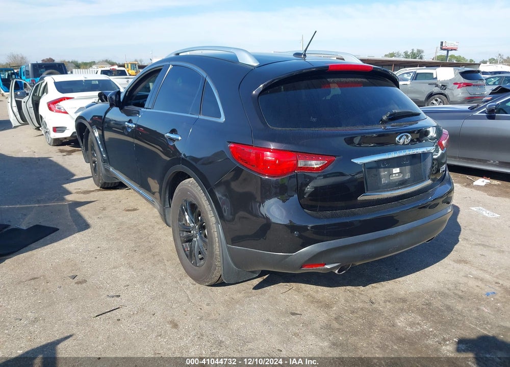 2013 INFINITI FX37 VIN: JN8CS1MWXDM172373