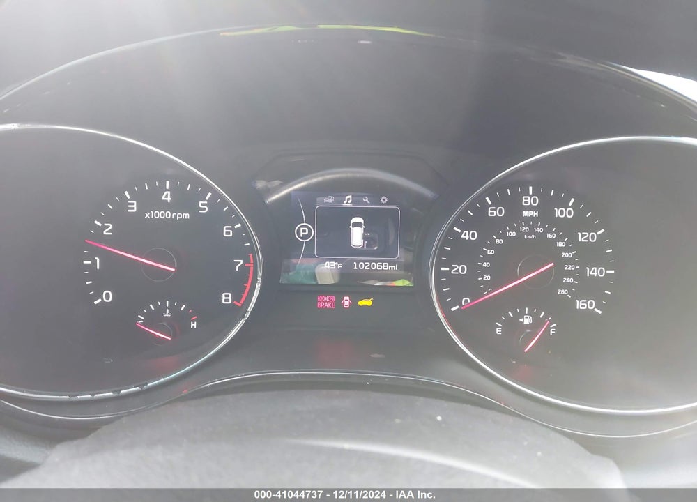 2016 KIA SEDONA EX VIN: KNDMC5C11G6162320