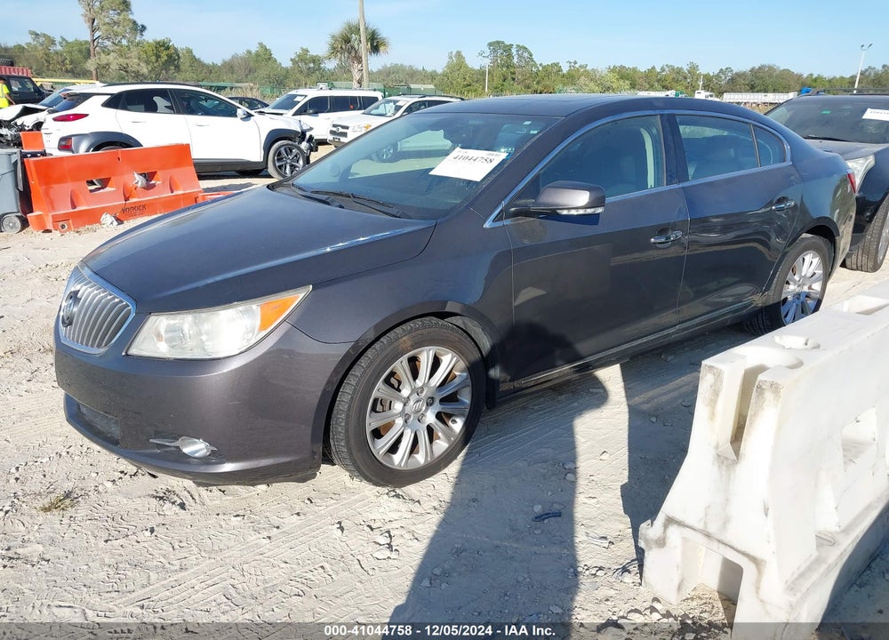 2013 LACROSSE BUICK  LEATHER GROUP VIN: 1G4GC5E39DF267562