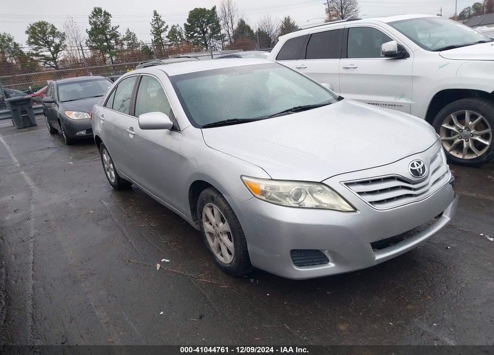 2011 TOYOTA CAMRY LE VIN: 4T1BF3EK4BU615192