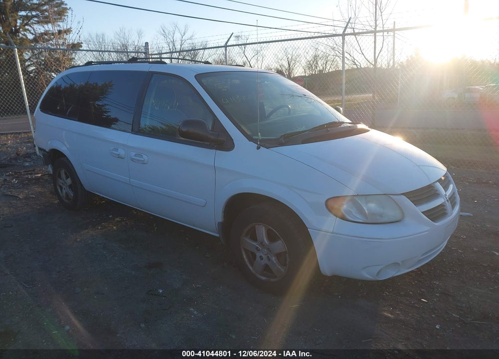 2006 DODGE GRAND CARAVAN SXT VIN: 2D4GP44L66R695821