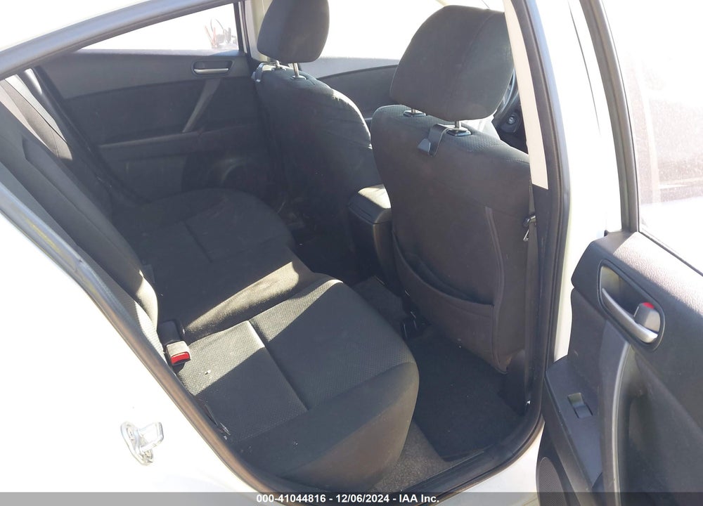 2011 MAZDA 3 I TOURING VIN: JM1BL1VF1B1481229