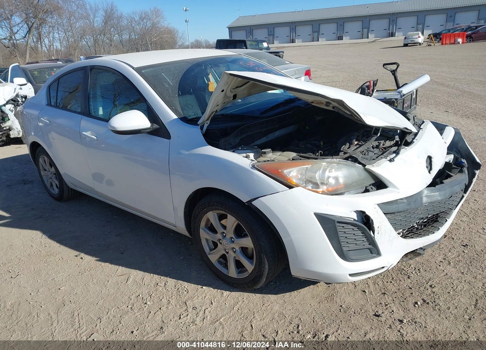 2011 MAZDA 3 I TOURING VIN: JM1BL1VF1B1481229