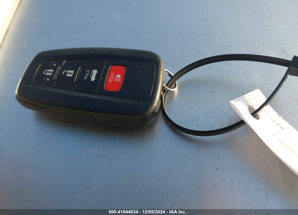 2018 TOYOTA CAMRY VIN: 4T1B11HK7JU019054