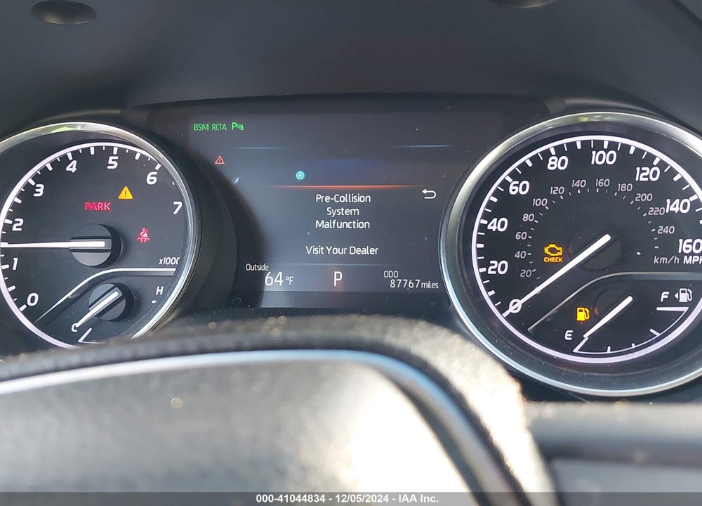 2018 TOYOTA CAMRY VIN: 4T1B11HK7JU019054