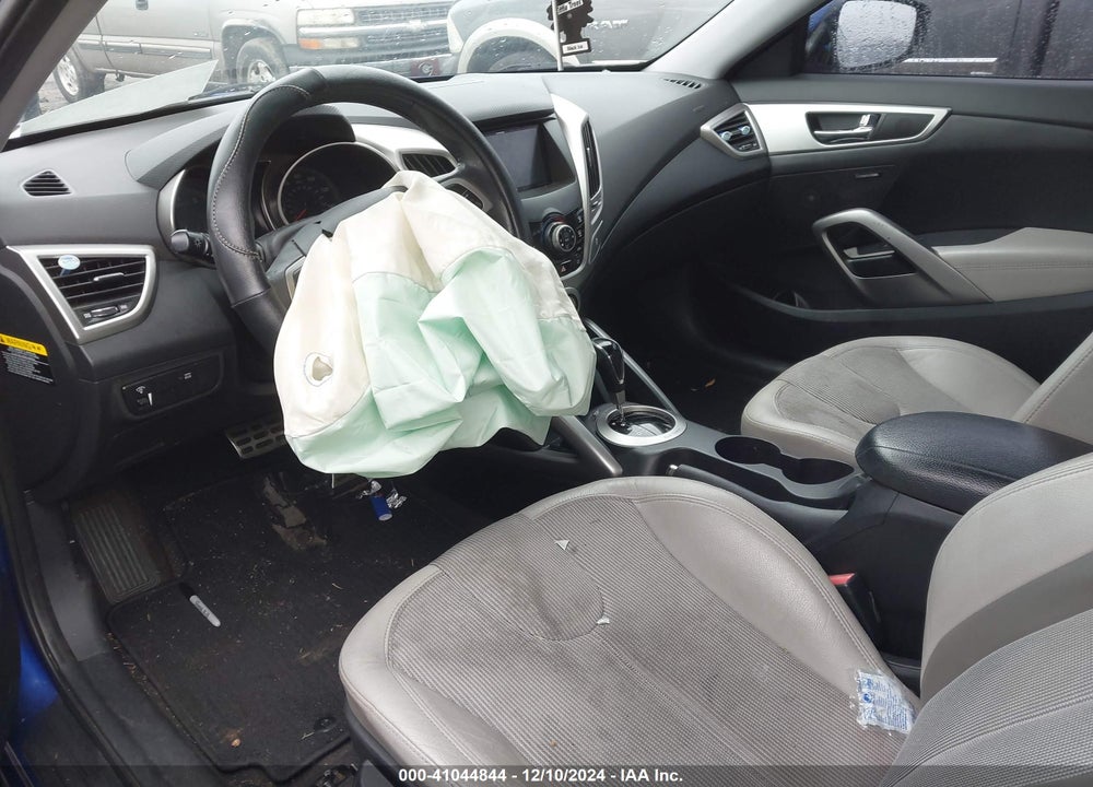 2012 HYUNDAI VELOSTER BASE W/GRAY VIN: KMHTC6AD1CU027063