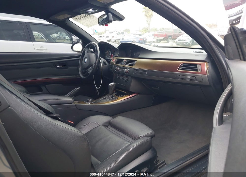 2009 BMW 335I VIN: WBAWL73559P180692
