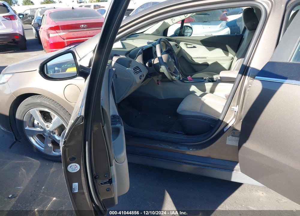 2014 CHEVROLET VOLT VIN: 1G1RH6E45EU153982