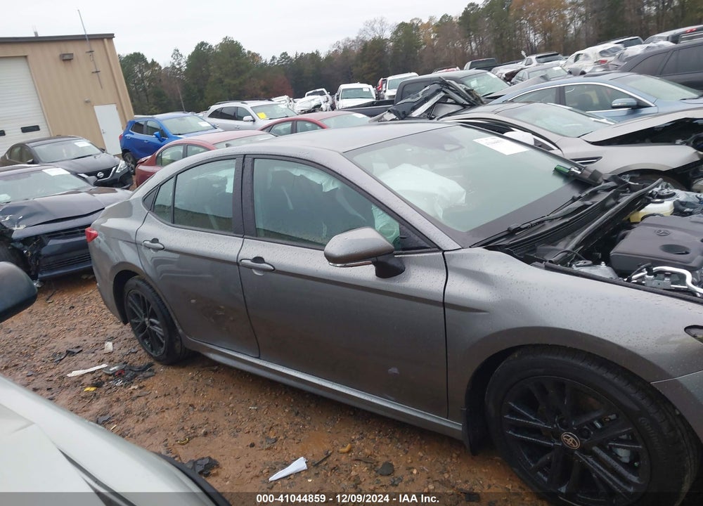 2025 TOYOTA CAMRY SE VIN: 4T1DAACK1SU527005