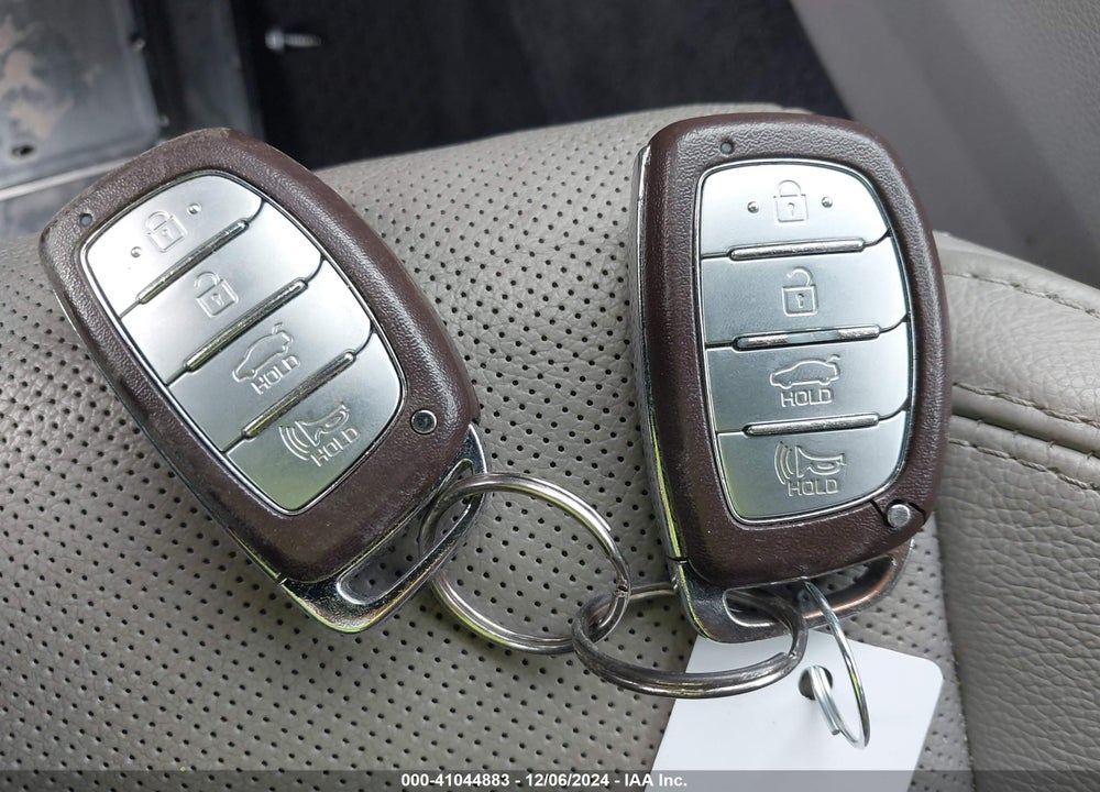 2018 HYUNDAI SONATA LIMITED VIN: 5NPE34AF9JH628134
