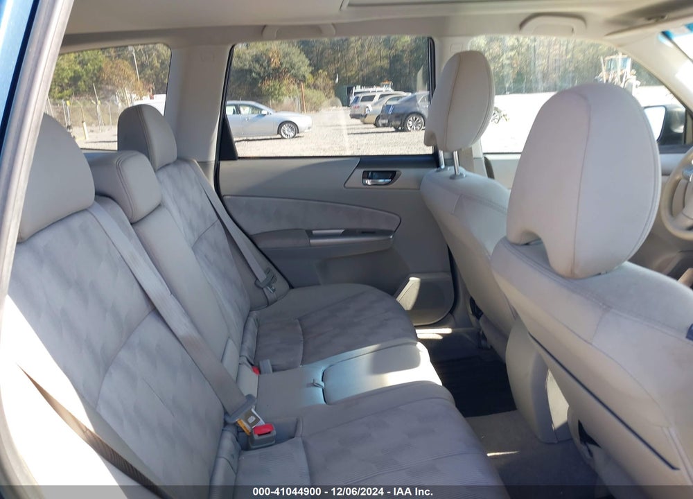 2010 SUBARU FORESTER 2.5X PREMIUM VIN: JF2SH6CC4AG705324