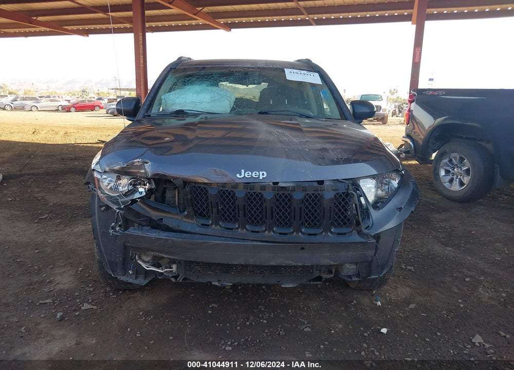 2017 JEEP COMPASS SPORT FWD VIN: 1C4NJCBA4HD148019