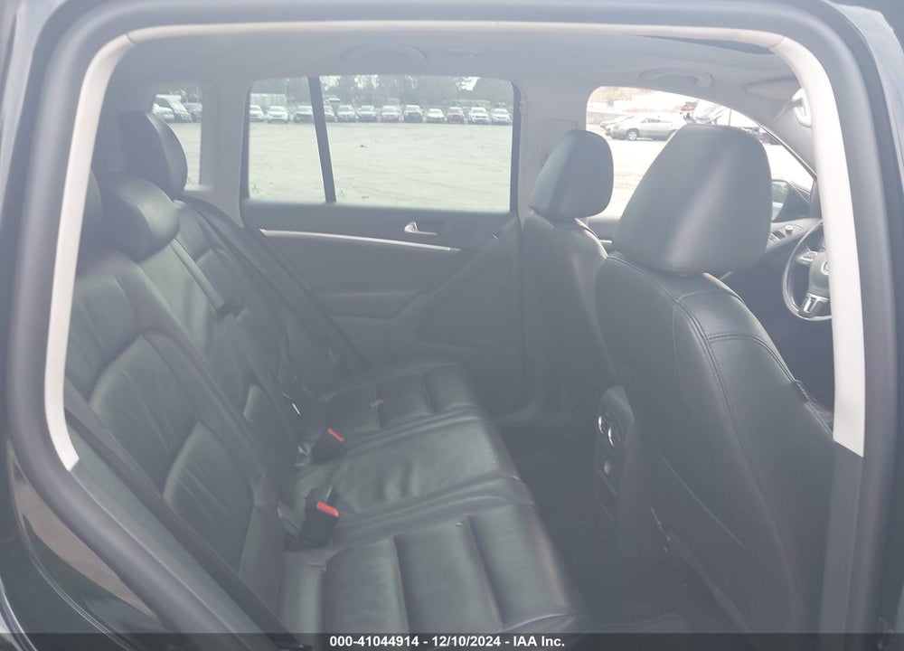 2013 VOLKSWAGEN TIGUAN SEL VIN: WVGBV7AX5DW525360