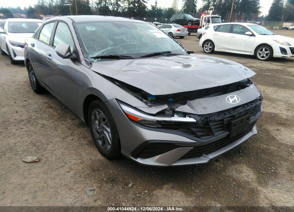 2024 HYUNDAI ELANTRA SEL VIN: KMHLM4DG3RU785972